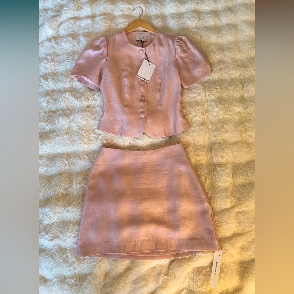 Reformation Mika Two Piece In Bubblegum, brand new, never worn, no flaws. - Picture 5 of 16